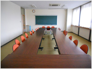 研修室(2F)